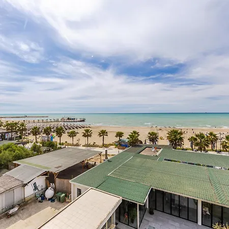Relax 2 Seafront By Ps Apartment